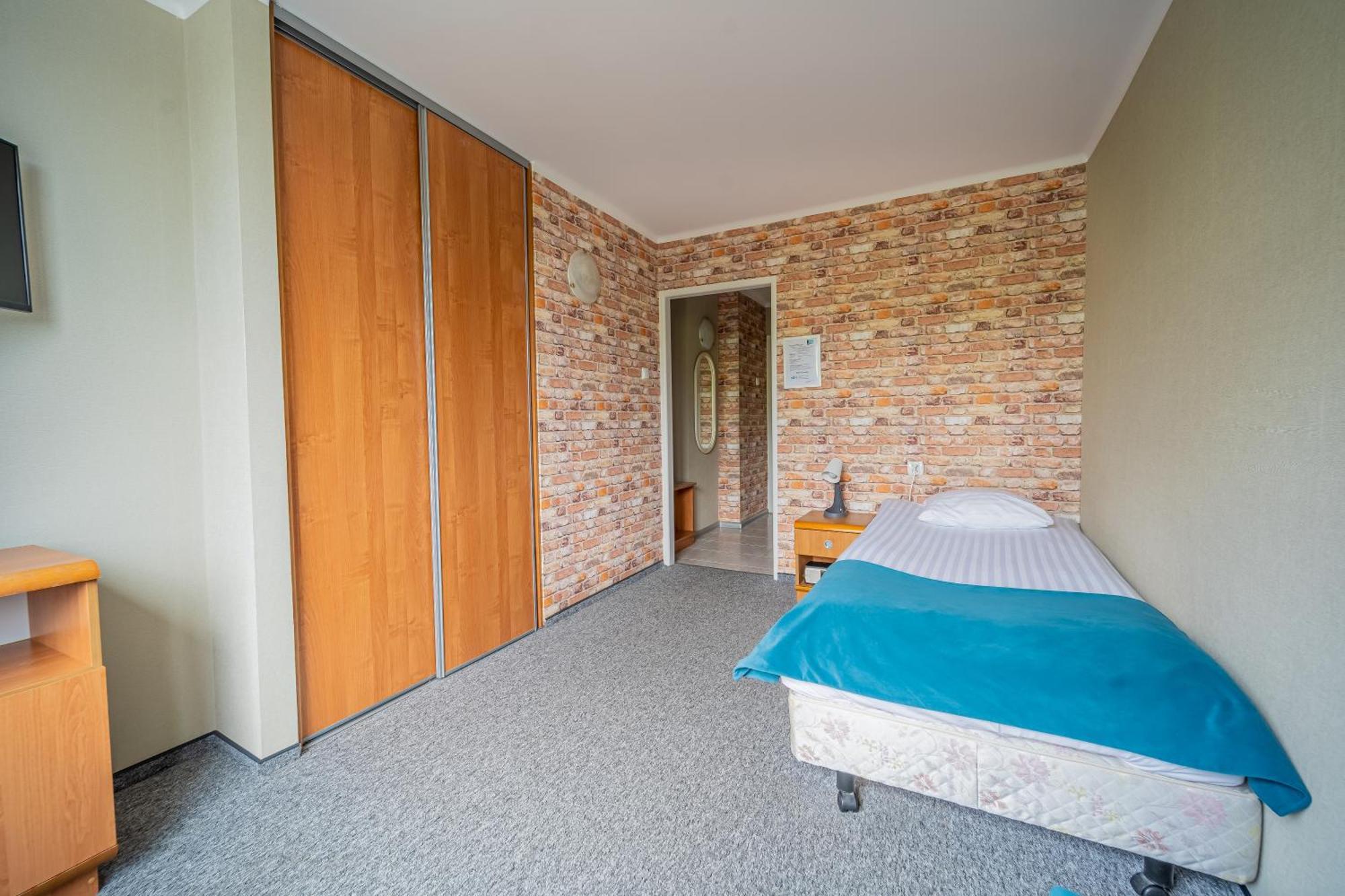 Hotel Mazowiecki Lodz Exteriör bild